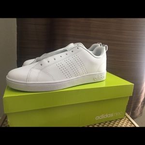 Womens adidas neo Sneakers 8.5 NEW (no Laces)j
